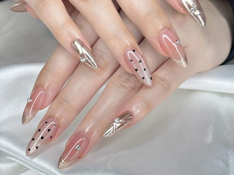 Stunning acrylic nail designs